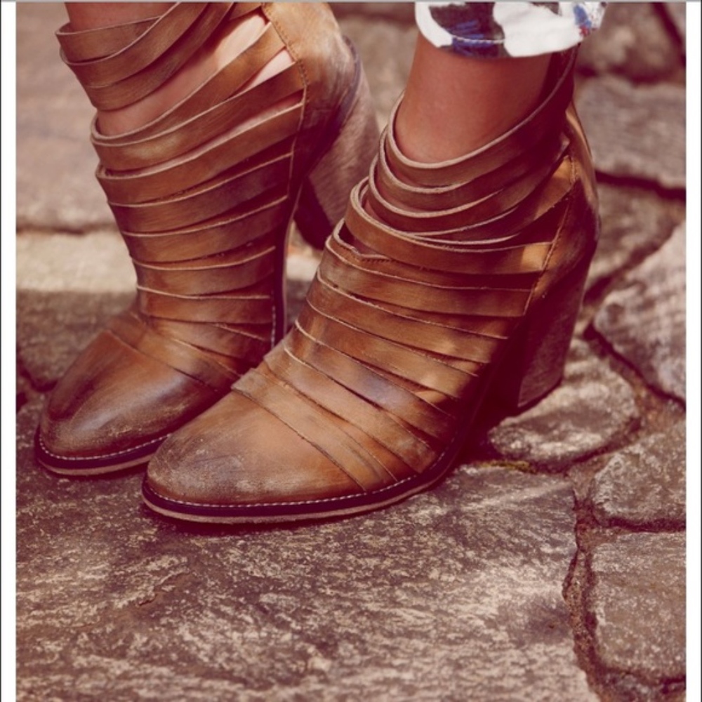Free People Hybrid Heel Bootie 6.5 7